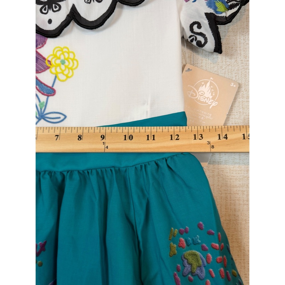 Disney Store Encanto Mirabel Costume Dress Girls Size 7/8 Embroidered Halloween - Picture 8 of 11